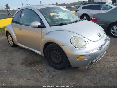 VOLKSWAGEN NEW BEETLE 2001