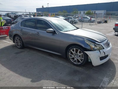 INFINITI G37 2010