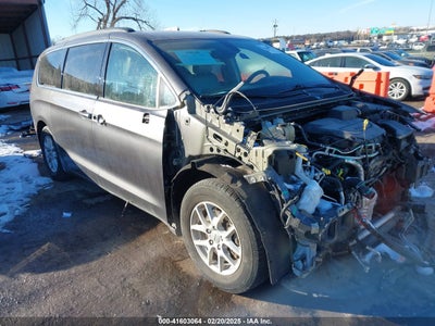 CHRYSLER VOYAGER 2021
