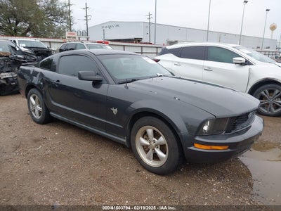 FORD MUSTANG 2009