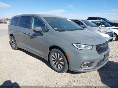 CHRYSLER PACIFICA HYBRID 2023