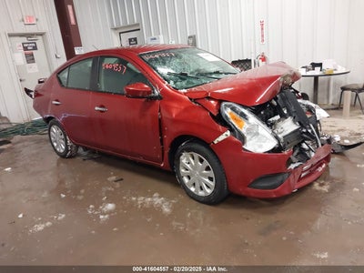 NISSAN VERSA 2017