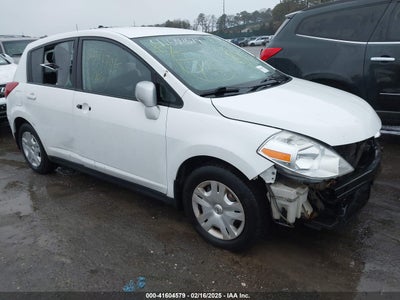 NISSAN VERSA 2010