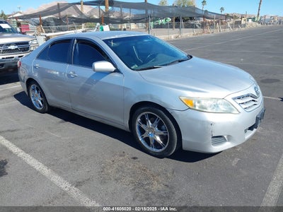 TOYOTA CAMRY 2011