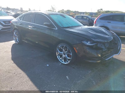 CHRYSLER 200 2015