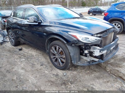 INFINITI QX30 2017