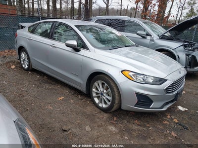 FORD FUSION HYBRID 2019