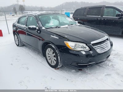CHRYSLER 200 2014