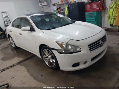 NISSAN MAXIMA 2011