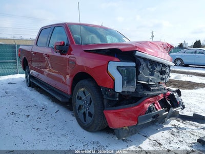 FORD F-150 LIGHTNING 2023