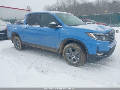 HONDA RIDGELINE 2025