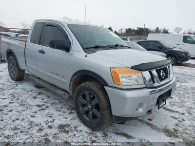NISSAN TITAN 2015