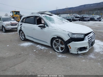 AUDI Q7 2019