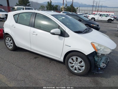 TOYOTA PRIUS C 2013