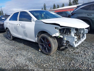 TOYOTA CAMRY 2017