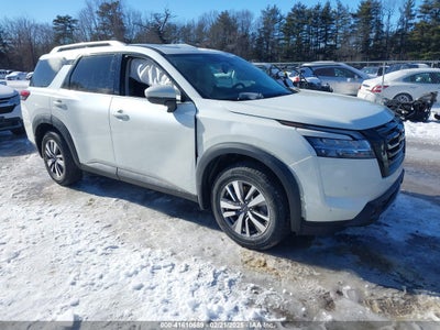 NISSAN PATHFINDER 2022