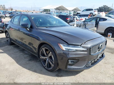 VOLVO S60 2024