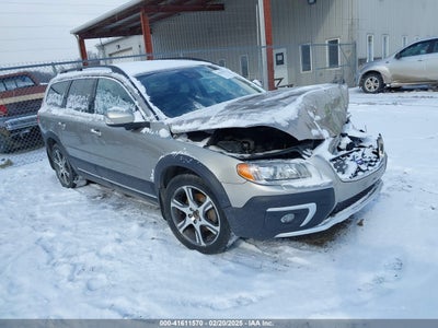VOLVO XC70 2015