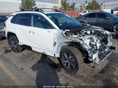 TOYOTA RAV4 PRIME 2024