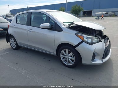 TOYOTA YARIS 2015