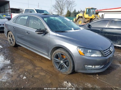 VOLKSWAGEN PASSAT 2012