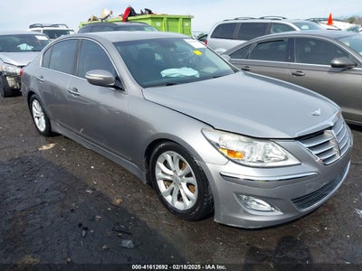 HYUNDAI GENESIS 2012