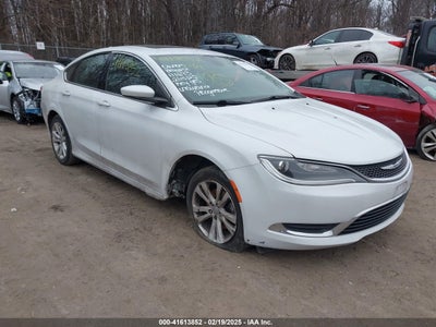 CHRYSLER 200 2015