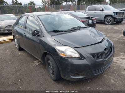 TOYOTA YARIS 2012