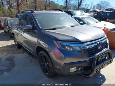 HONDA RIDGELINE 2017