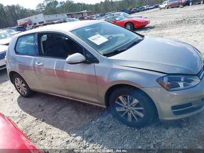 VOLKSWAGEN GOLF 2015