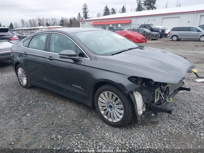 FORD FUSION HYBRID 2015