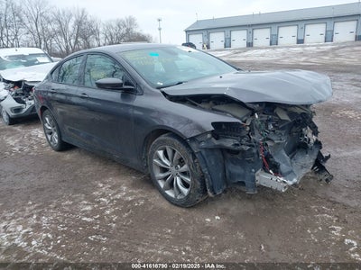 CHRYSLER 200 2015