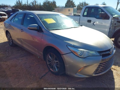TOYOTA CAMRY 2016