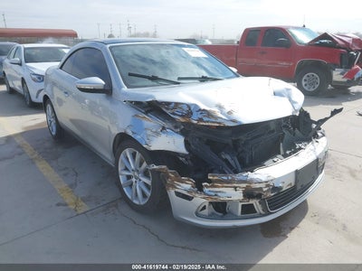 VOLKSWAGEN EOS 2012