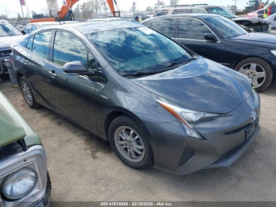 TOYOTA PRIUS 2016