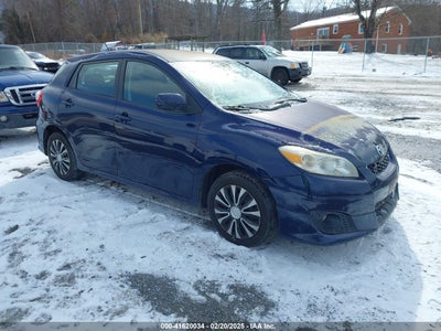 TOYOTA MATRIX 2010