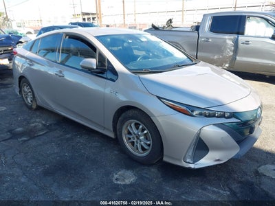 TOYOTA PRIUS PRIME 2018