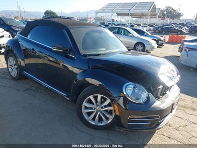 VOLKSWAGEN BEETLE 2017