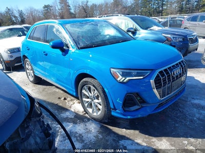 AUDI Q3 2022