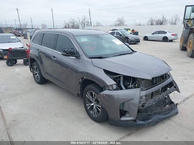 TOYOTA HIGHLANDER 2018