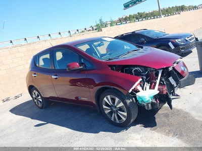 NISSAN LEAF 2017
