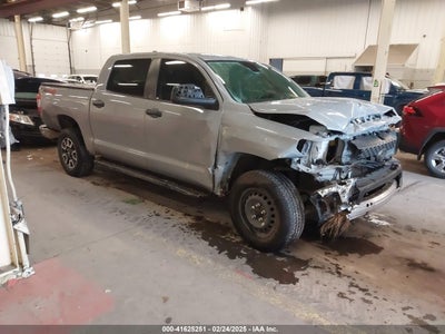 TOYOTA TUNDRA 2020