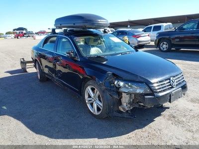 VOLKSWAGEN PASSAT 2013