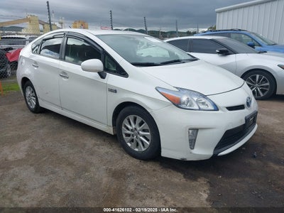 TOYOTA PRIUS PLUG-IN 2014