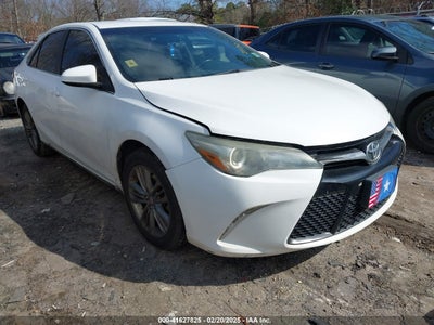 TOYOTA CAMRY 2016