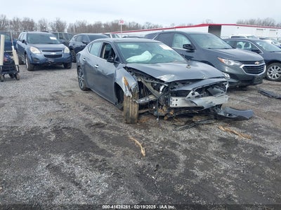 NISSAN MAXIMA 2019