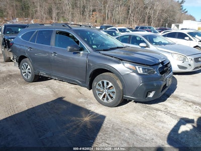 SUBARU OUTBACK 2022