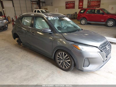 NISSAN KICKS 2021