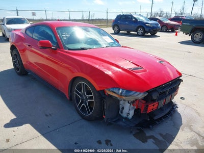 FORD MUSTANG 2022