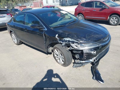 CHRYSLER 200 2015